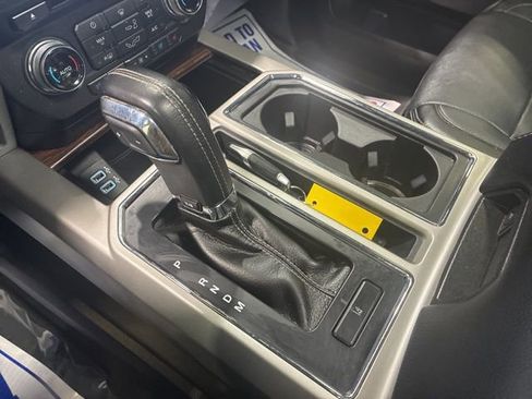 Used 2017 Ford F150 Lariat w/ Equipment Group 502A Luxury image 29