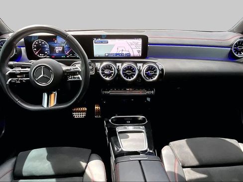 Certified 2025 Mercedes-Benz CLA 250 image 15
