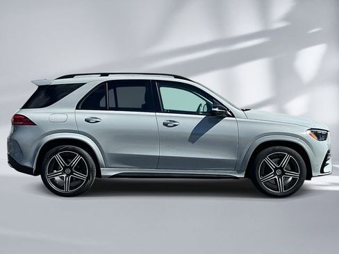 Certified 2025 Mercedes-Benz GLE 350 4MATIC image 5