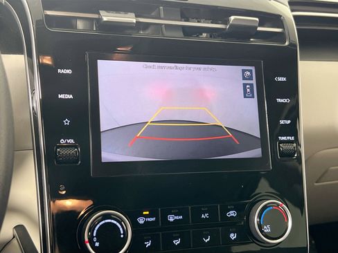 Used 2023 Hyundai Tucson SEL image 13