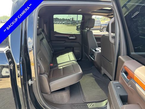 Used 2023 GMC Sierra 1500 Denali w/ Denali Reserve Package AWD/4WD image 12