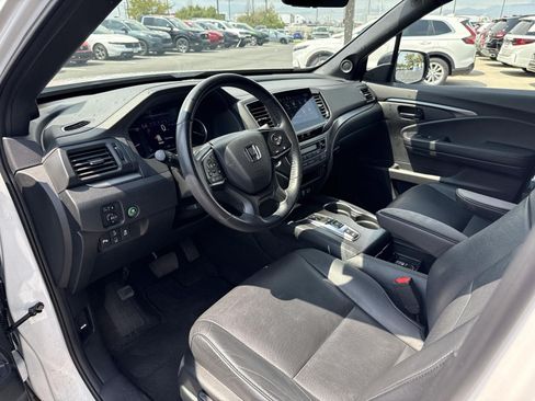 Certified 2023 Honda Passport EX-L image 11