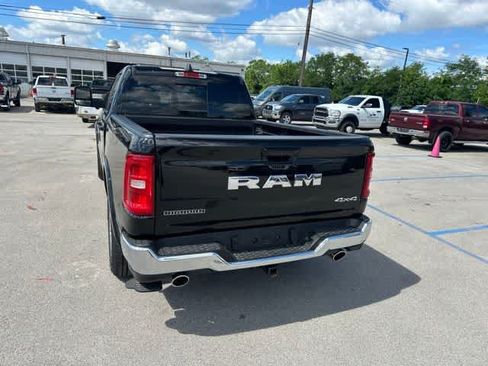 Used 2025 RAM 1500 Big Horn AWD/4WD image 19