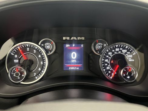 Used 2024 RAM 2500 Big Horn w/ Bed Utility Group image 23