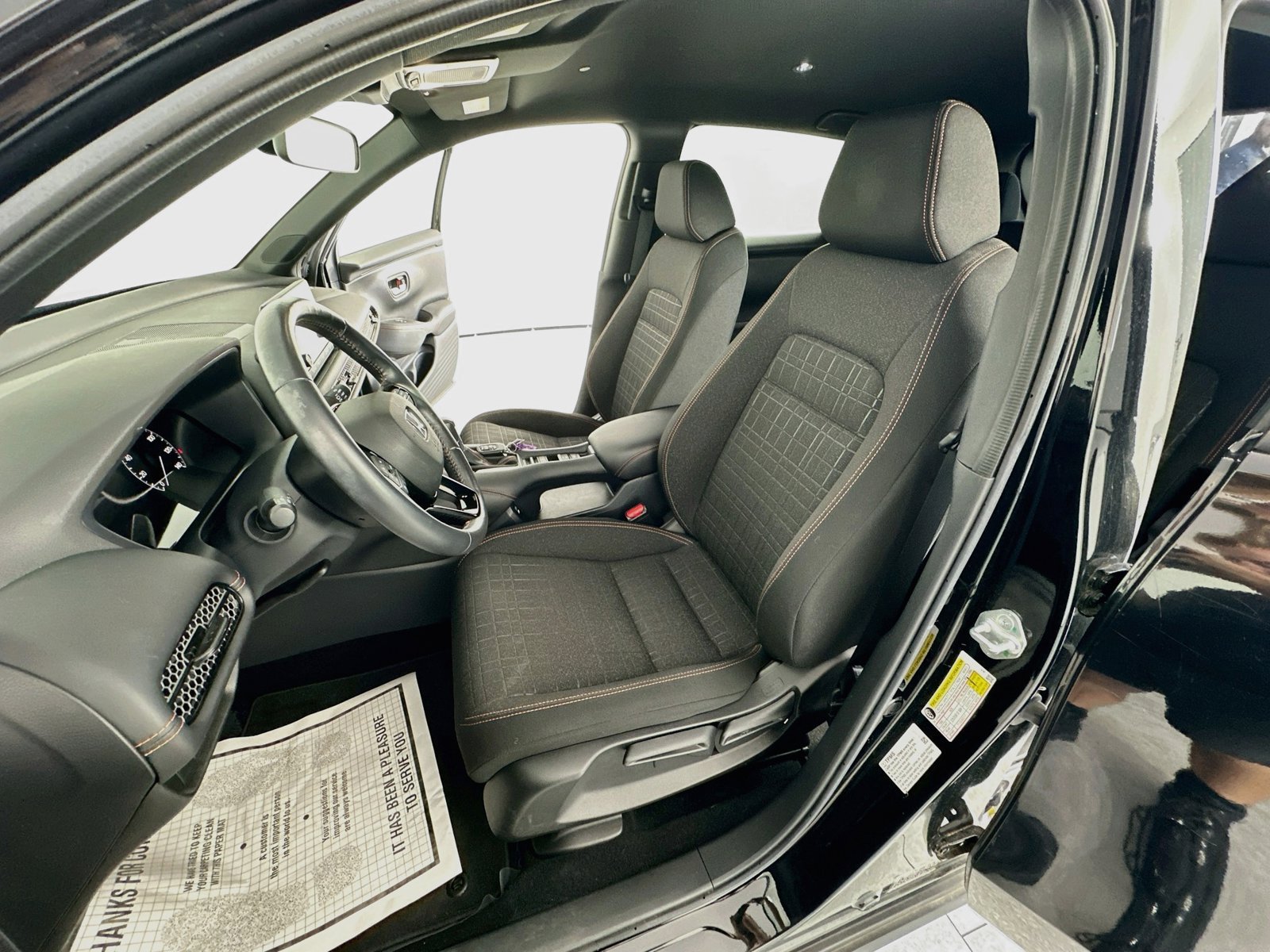 Used 2024 Honda HR-V Sport image 27