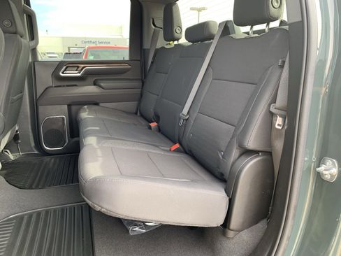 Used 2025 Chevrolet Silverado 2500 LT w/ Safety Package image 38