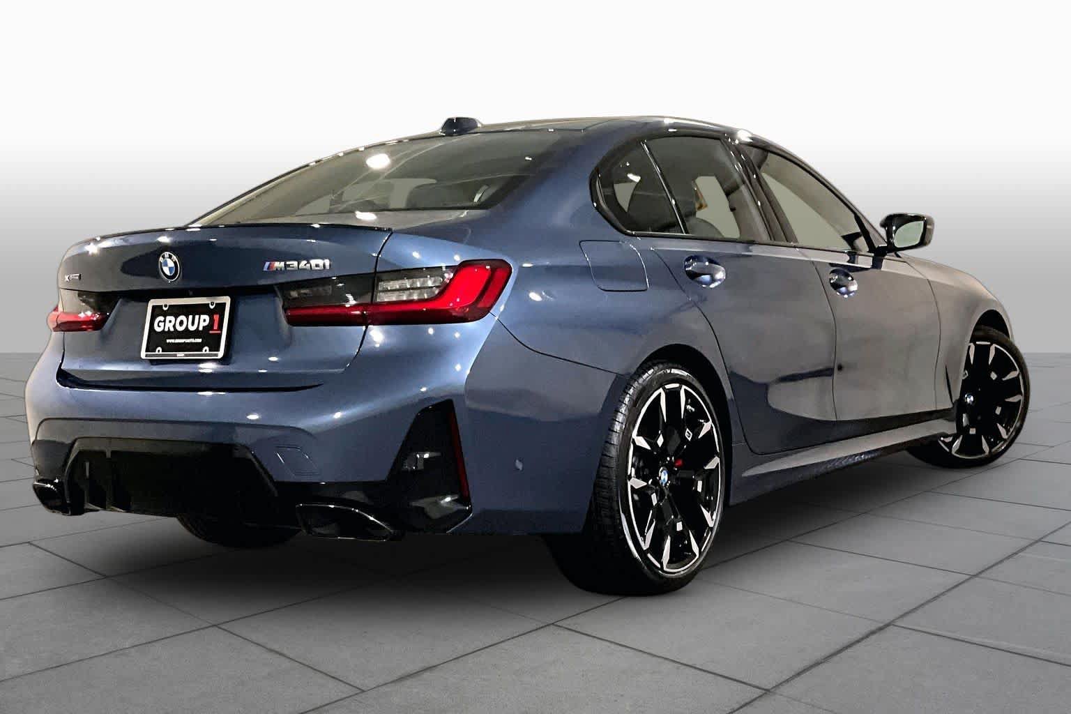Used 2025 BMW M340i xDrive AWD/4WD image 12
