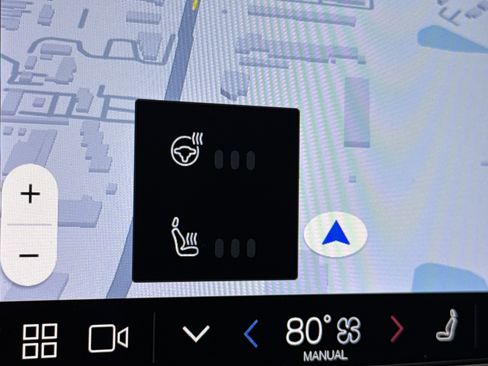 Used 2022 Volvo XC60 B5 Momentum w/ Climate Package image 14