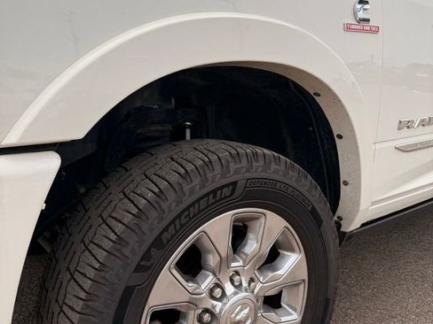Used 2021 RAM 2500 Limited AWD/4WD image 10