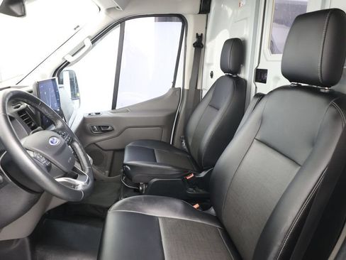 Used 2022 Ford E-Transit Medium Roof w/ Load Area Protection Package RWD image 16