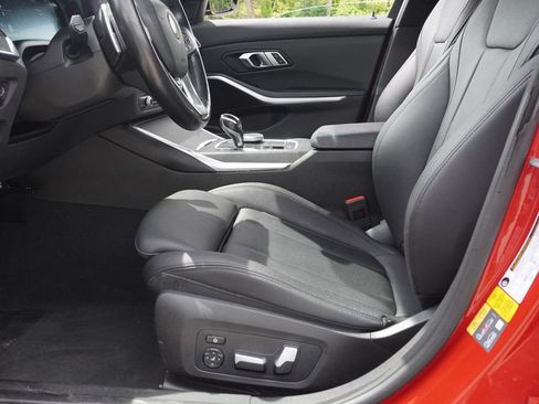 Used 2021 BMW 330e w/ Convenience Package RWD image 26