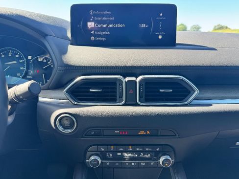 Certified 2025 MAZDA CX-5 Signature image 27