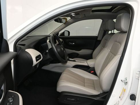 Used 2023 Honda HR-V EX-L image 12