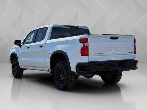Used 2023 Chevrolet Silverado 1500 ZR2 w/ Technology Package AWD/4WD image 7