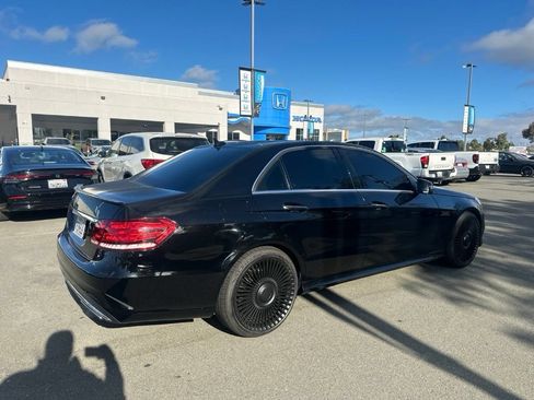 Used 2016 Mercedes-Benz E 350 Sedan image 3