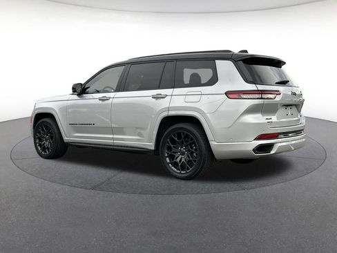 Certified 2025 Jeep Grand Cherokee L Summit AWD/4WD image 3