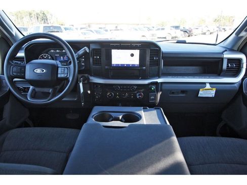 Used 2023 Ford F250 XL w/ STX Appearance Package image 12