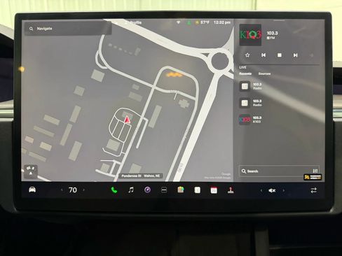 Used 2023 Tesla Model X image 24