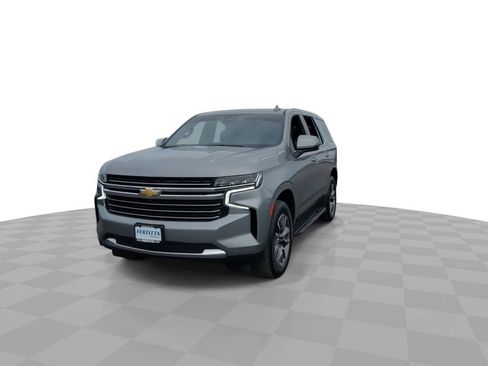 Used 2023 Chevrolet Tahoe LT w/ Luxury Package RWD image 3