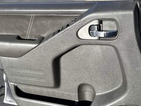 Certified 2019 Nissan Frontier PRO-4X w/ Pro-4x Luxury Package image 7