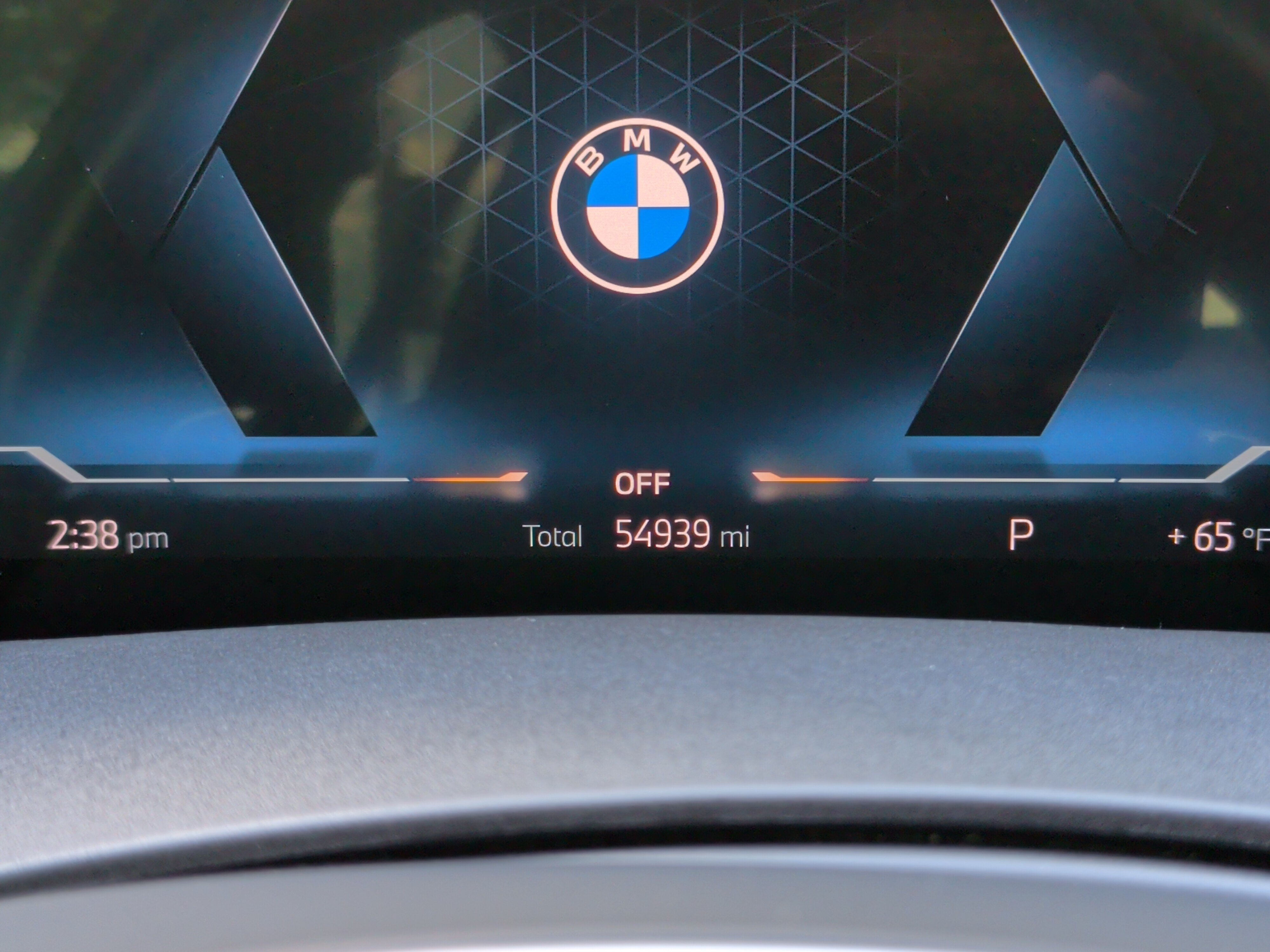 Used 2024 BMW X5 xDrive40i w/ M Sport Package AWD/4WD image 15