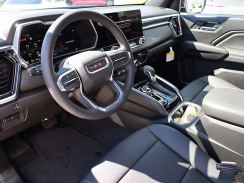 New 2026 GMC Canyon Elevation w/ Convenience Package image 12