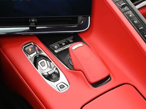 Used 2023 Chevrolet Corvette Stingray Premium Conv w/ Z51 Performance Package image 16