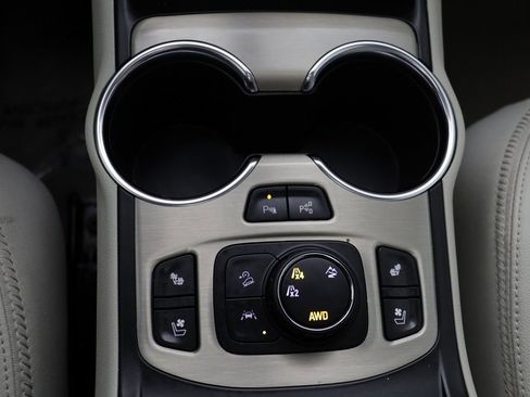 Used 2024 GMC Terrain Denali w/ Denali Premium Package image 14