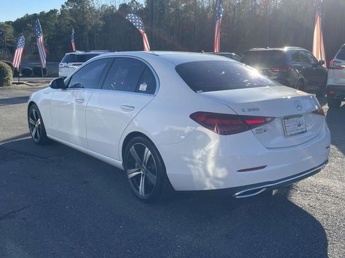 Used 2022 Mercedes-Benz C 300 Sedan image 5