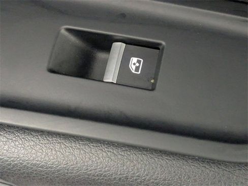 Used 2018 Audi Q5 2.0T Premium Plus w/ Premium Plus Package image 36