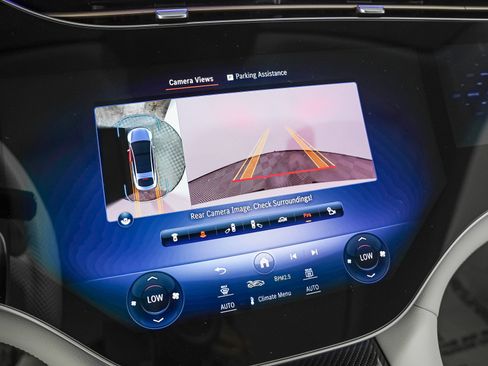 Certified 2023 Mercedes-Benz EQS AMG 4MATIC image 17