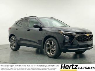 Used 2025 Chevrolet Trax LT video 1