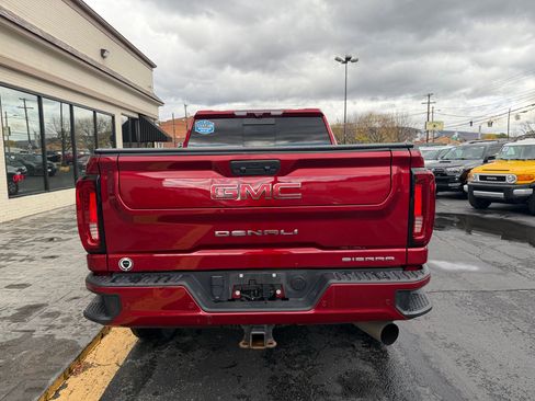 Used 2023 GMC Sierra 2500 Denali w/ Denali Ultimate Package image 8