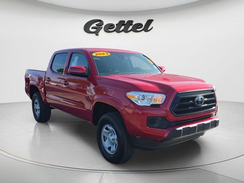 Used 2023 Toyota Tacoma SR AWD/4WD image 3