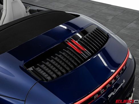 Used 2024 Porsche 911 Carrera S image 20