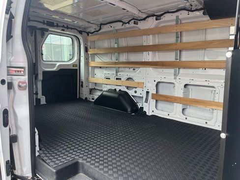 Used 2025 Ford Transit 250 Low Roof w/ Exterior Upgrade Package RWD image 11