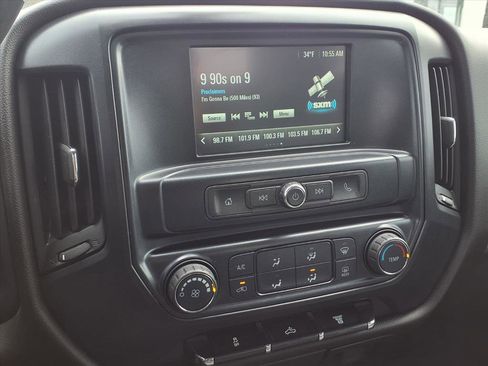 Used 2019 GMC Sierra 2500 4x4 Crew Cab w/ Sierra Convenience Package image 21