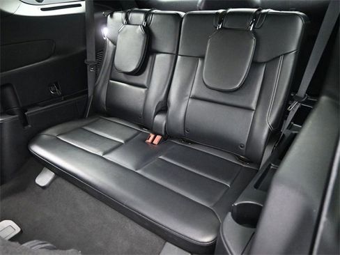 Used 2022 Ford Explorer ST w/ Equipment Group 401A image 14