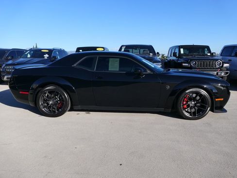 Used 2023 Dodge Challenger SRT Hellcat image 3