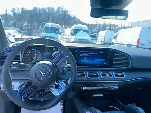 Used 2025 Mercedes-Benz GLE 53 AMG 4MATIC image 14