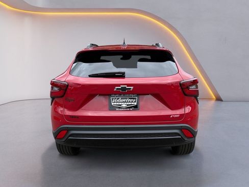 New 2026 Chevrolet Trax RS w/ Driver Confidence Package FWD image 4