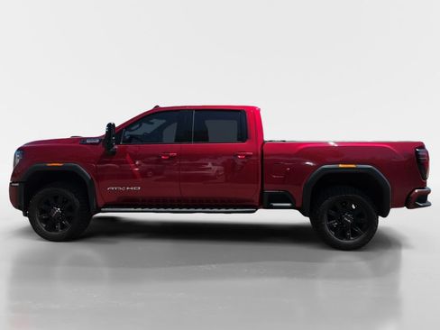 Used 2024 GMC Sierra 2500 AT4 w/ AT4 Premium Plus Package AWD/4WD image 2