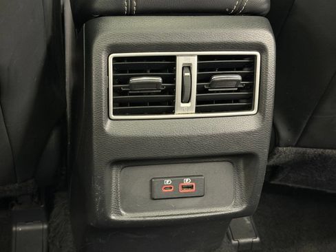 Used 2019 Nissan Maxima Platinum w/ Sport Mat Group FWD image 28