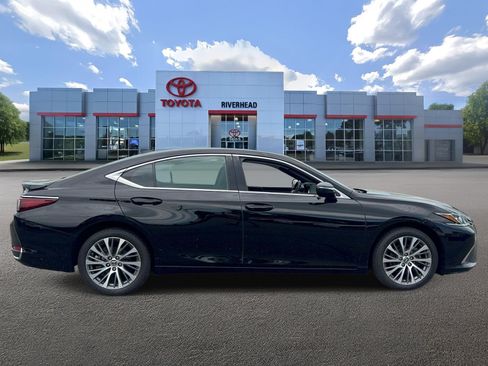 Used 2021 Lexus ES 250 w/ Premium Package AWD/4WD image 3