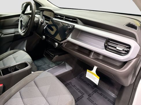 New 2027 Chevrolet Bolt LT w/ Comfort Package FWD image 32