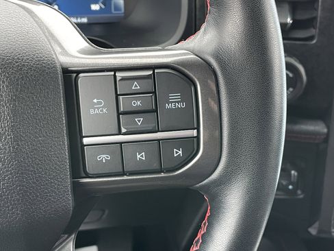 Used 2023 Ford Expedition Limited image 20