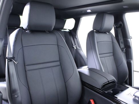 Used 2026 Land Rover Range Rover Evoque S image 16