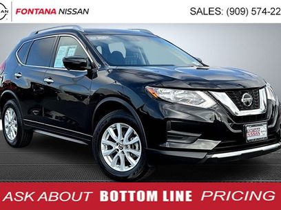 Certified 2018 Nissan Rogue SV w/ Premium Package