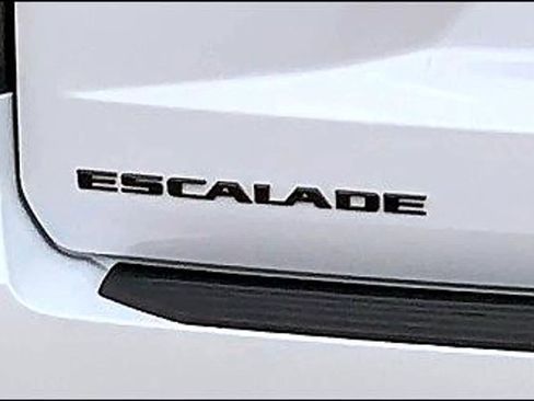 Used 2026 Cadillac Escalade Sport w/ Touring Package AWD/4WD image 31