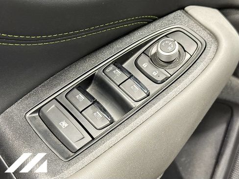 Used 2025 Subaru Outback Onyx Edition AWD/4WD image 19
